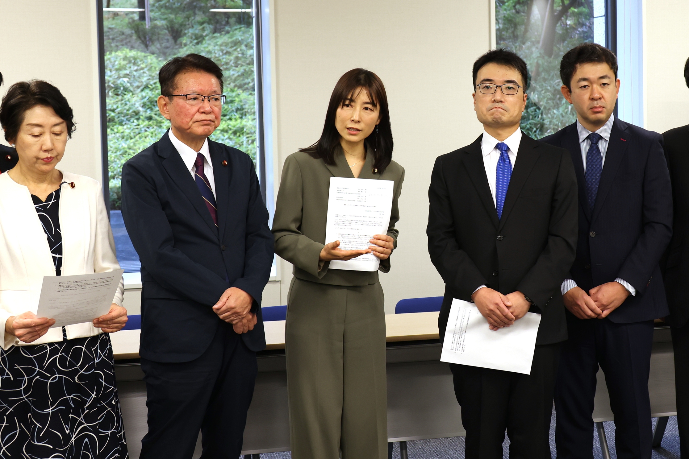 【裁断済】区域麻酔 厳選100問 MEDSi)株式会社 メディカル・サイエンス・インターナショナル